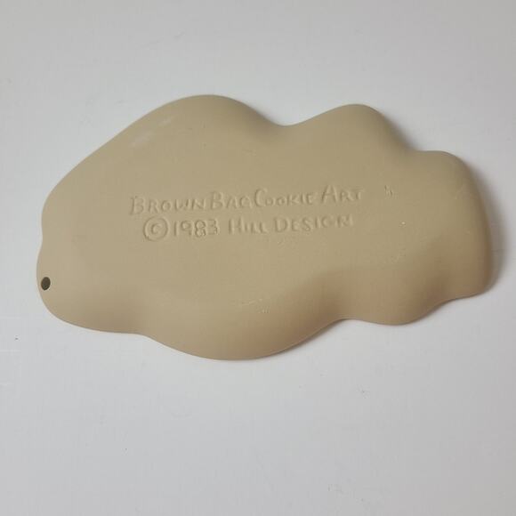 Brown Bag Santa Cookie Art Stoneware Art 1983 Christmas Hill Design - Picture 2 of 8
